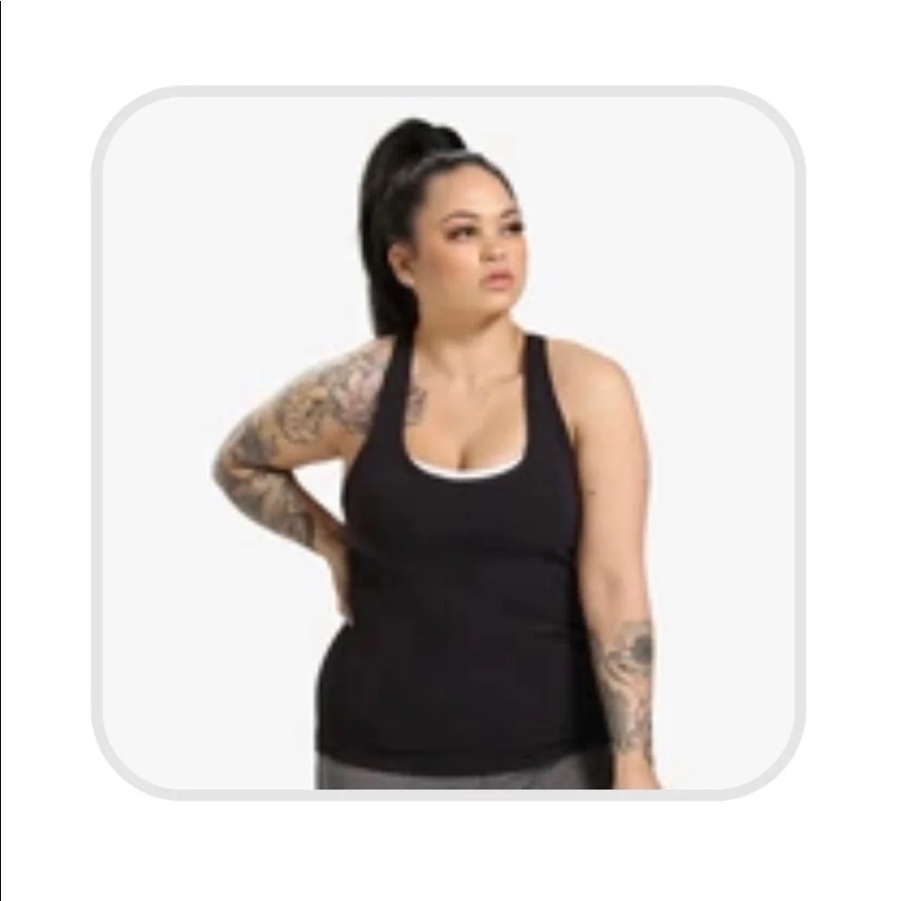 Stori Intro tank